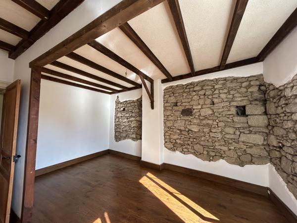 Circulade BRAM - Belle maison en pierres rénovée avec cour intime Bram (11150)