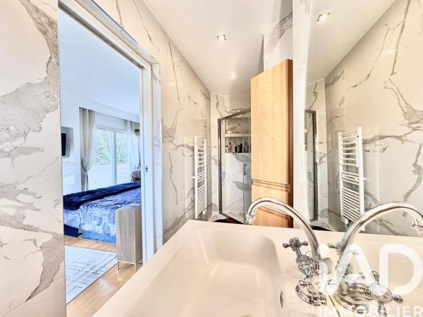 Maison à vendre 10 pièces 361 m² Noisy-le-Grand