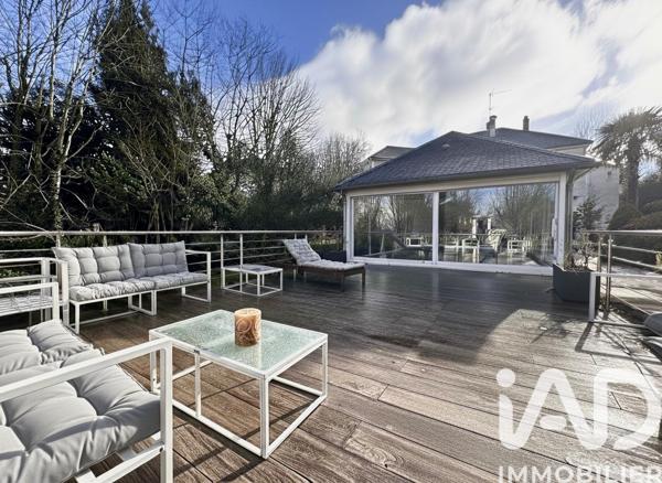 Maison à vendre 10 pièces 361 m² Noisy-le-Grand