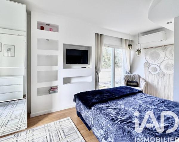 Maison à vendre 10 pièces 361 m² Noisy-le-Grand