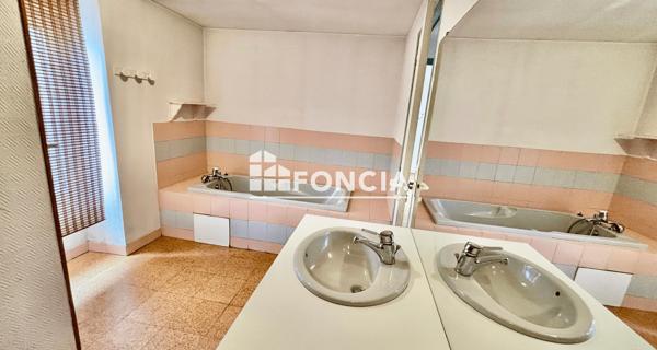 À vendre Maison 9 pièces 225 m² - Lorient 56100