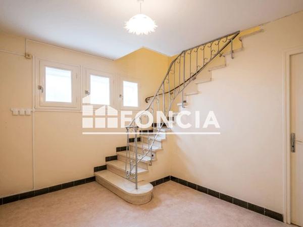 À vendre Maison 5 pièces 146.48 m² - Villefranche-de-rouergue 12200