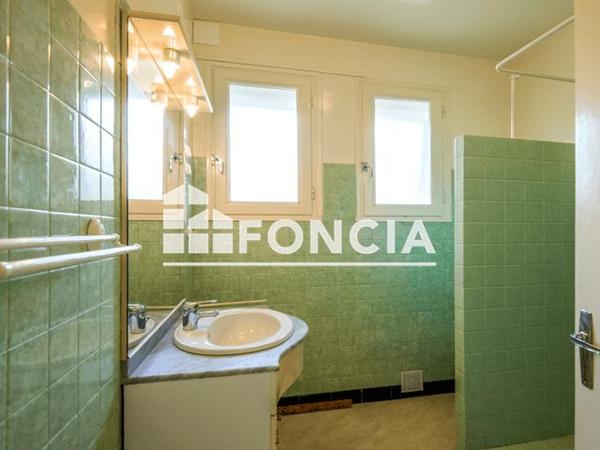 À vendre Maison 5 pièces 146.48 m² - Villefranche-de-rouergue 12200