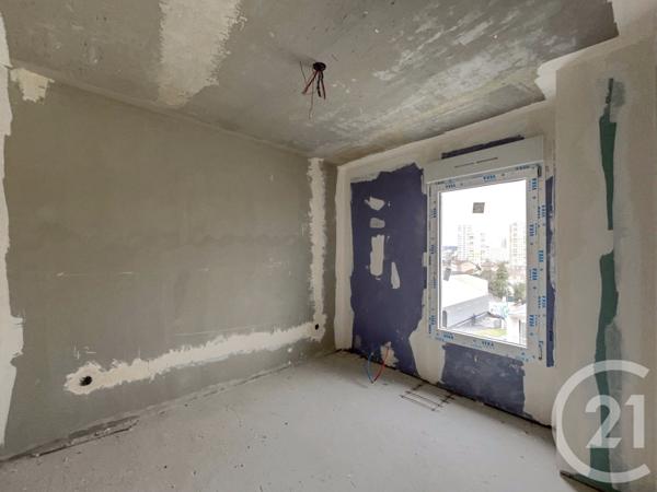 Appartement F4 à vendre  4 pièces - 82,39 m2 EPINAY SUR SEINE - 93