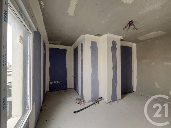 Appartement F4 à vendre  4 pièces - 82,39 m2 EPINAY SUR SEINE - 93