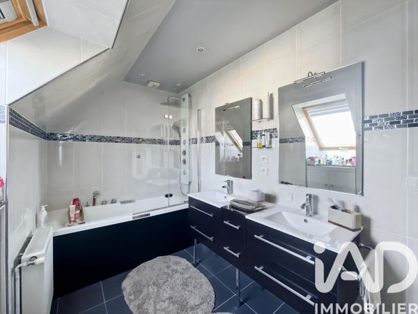 Maison à vendre 6 pièces 135 m² Montfermeil