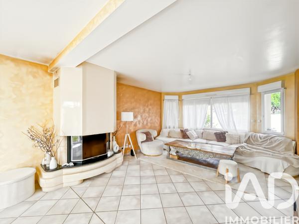 Maison à vendre 6 pièces 135 m² Montfermeil