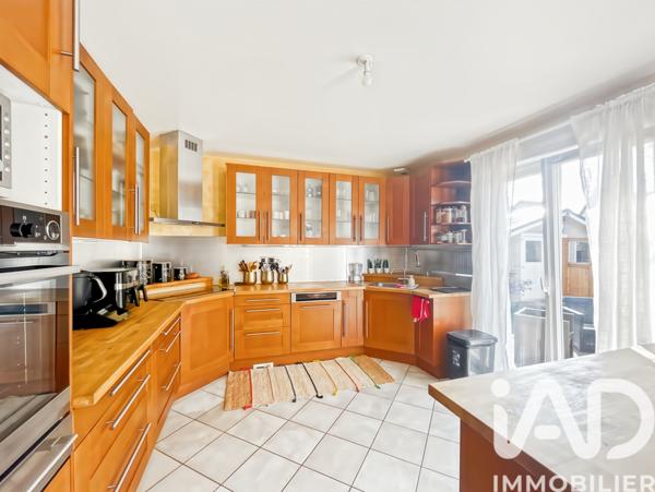 Maison à vendre 6 pièces 135 m² Montfermeil