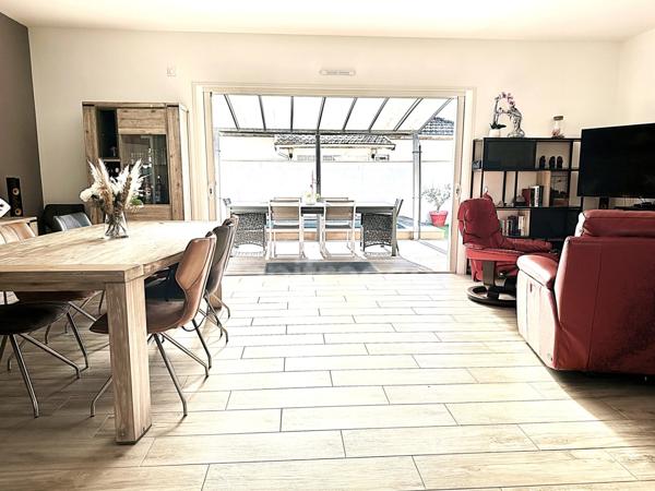 AUDENGE (33) Maison PLAIN-PIED- centre ville-Calme-112m2-3ch-double garage -terrain 560m²