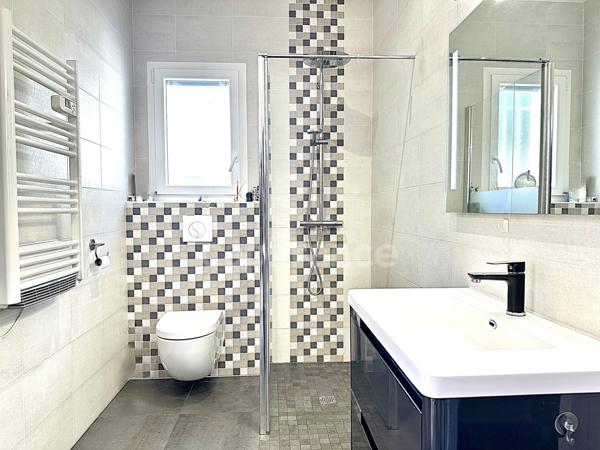 AUDENGE (33) Maison PLAIN-PIED- centre ville-Calme-112m2-3ch-double garage -terrain 560m²