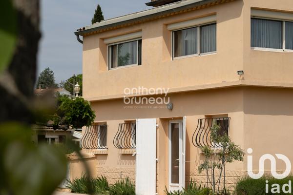 Maison à vendre 9 pièces 220 m² Bédarrides