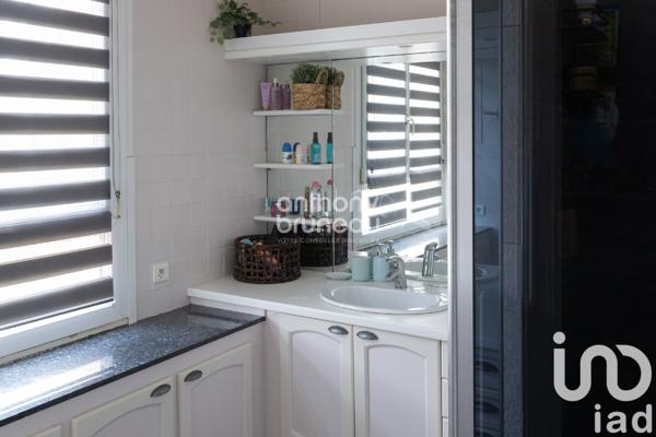 Maison à vendre 9 pièces 220 m² Bédarrides