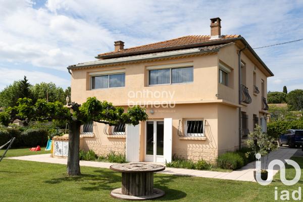 Maison à vendre 9 pièces 220 m² Bédarrides