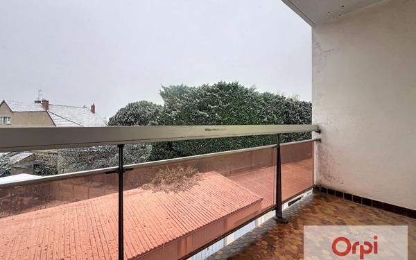 Appartement à louer    3 pièces • 72 m2 Montluçon