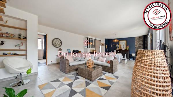 Maison à vendre 5 pièces de 133 m²