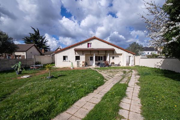 Maison 9 pièces 184.3 m2