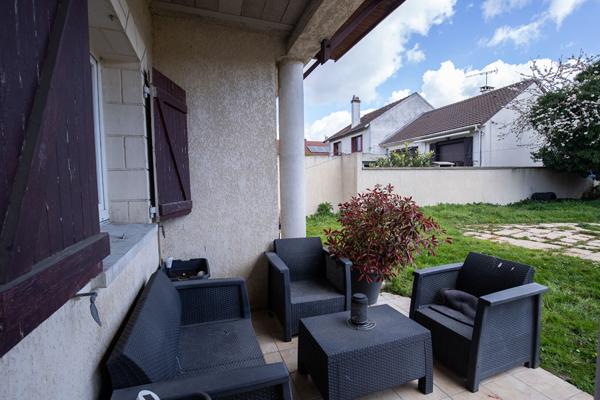 Maison 9 pièces 184.3 m2