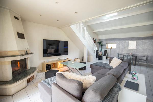 Maison 9 pièces 184.3 m2