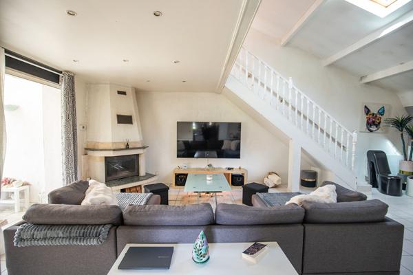 Maison 9 pièces 184.3 m2