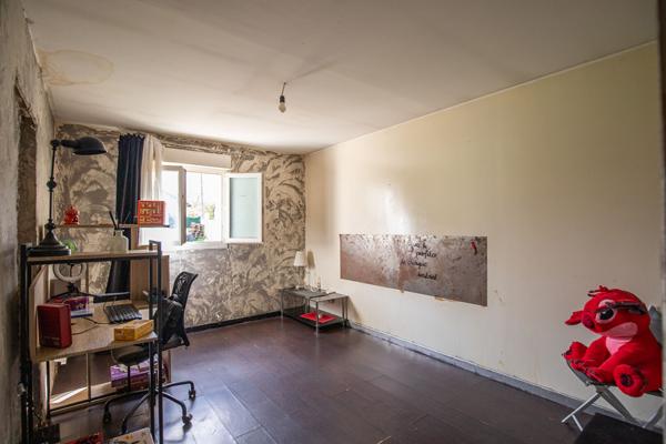 Maison 9 pièces 184.3 m2
