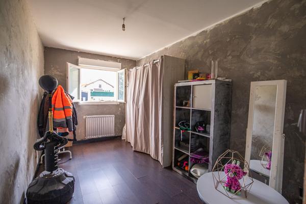 Maison 9 pièces 184.3 m2
