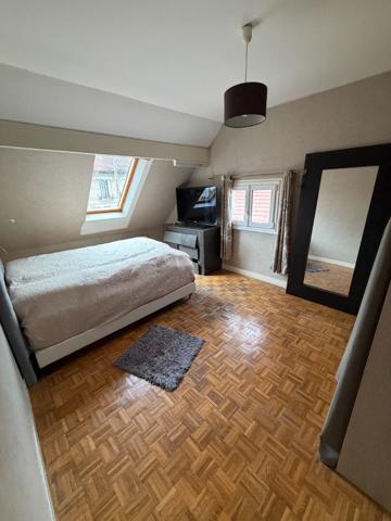 Maison 10 pièces 230 m2