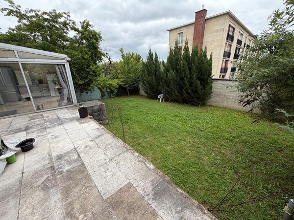 Maison 10 pièces 230 m2