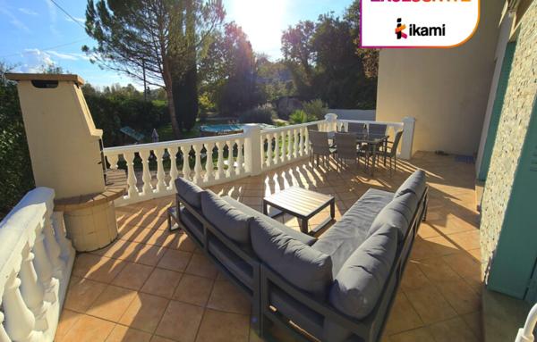 Belle propriété rénovée avec plus d'un hectare de terrain