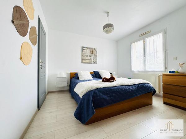 Maison familiale 7 pièces avec double garage située à Basse-Goulaine