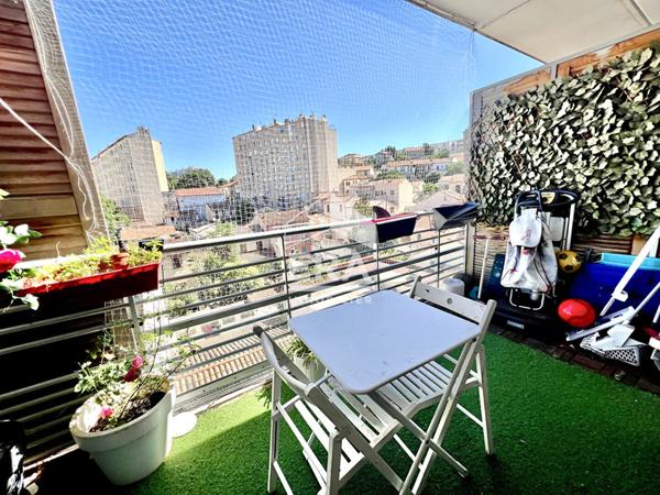 T3 avec terrasse et parking 68,5 m2