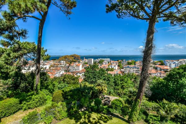 Arcachon (33120) Vue sur le Bassin d'Arcachon