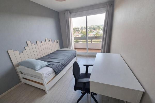 Appartement Neuville Sur Saone 4 pièces 72 m2 balcon