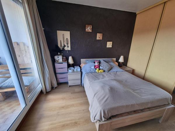 Appartement Neuville Sur Saone 4 pièces 72 m2 balcon