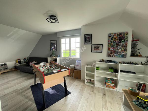 Maison familiale 5 chambres / Terrain 808 m² / Châteaugiron