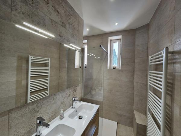 Maison à vendre 7 pièces (74)