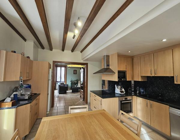 Maison à vendre 7 pièces (74)