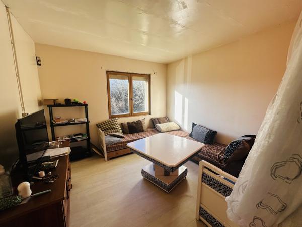 PROCHE DELLE, MAISON FAMILIALE DE 183 M2