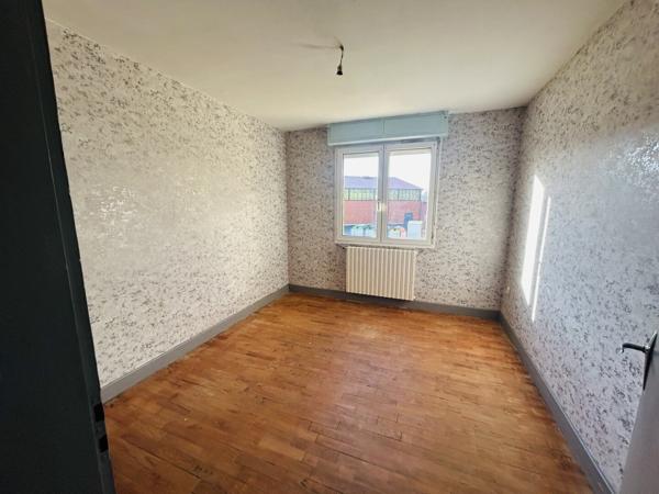 PROCHE DELLE, MAISON FAMILIALE DE 183 M2