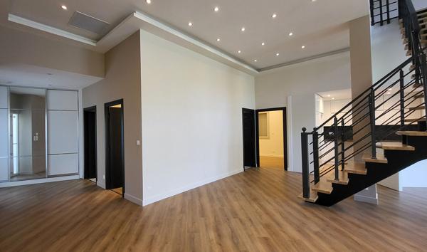 Appartement 5 pièces 214.44 m2