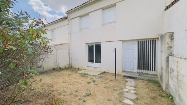 MAISON LA ROCHE SUR YON - ROBRETIÈRES- EXCLUSIVITE AMANDA