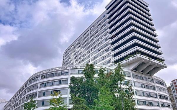 Appartement à vendre    5 pièces • 105 m2 Paris 15