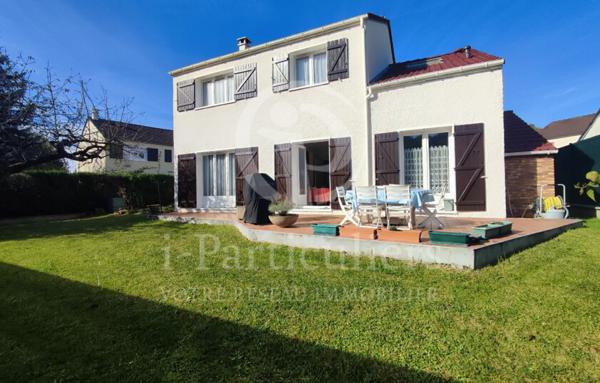 MAISON 4 CHAMBRES - QUARTIER PRIVILÉGIÉ LA HAIE-BERTRAND