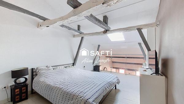 Maison atypique au cœur du village