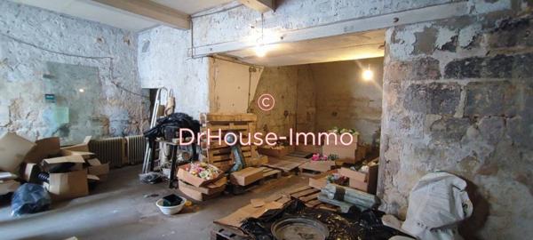 Immeuble à vendre 9 pièces de 289 m²