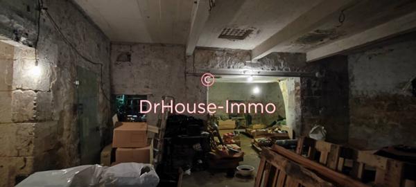 Immeuble à vendre 9 pièces de 289 m²