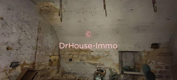 Immeuble à vendre 9 pièces de 289 m²