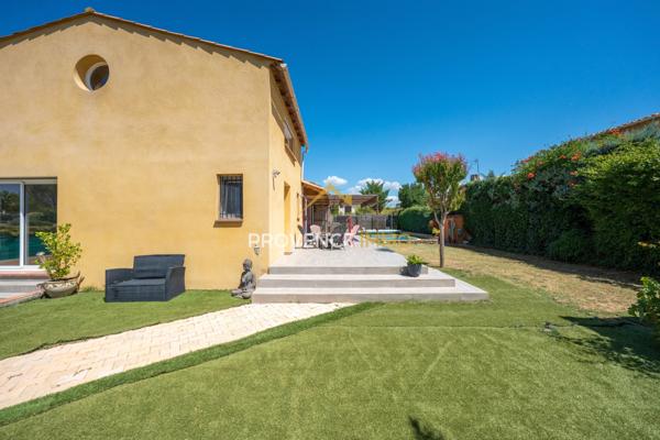 Peyrolles-en-Provence (13860) Maison T6 - 155 m² - Peyrolles-en-Provence