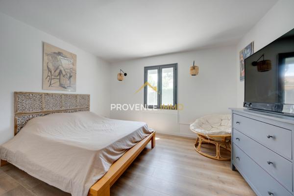 Peyrolles-en-Provence (13860) Maison T6 - 155 m² - Peyrolles-en-Provence