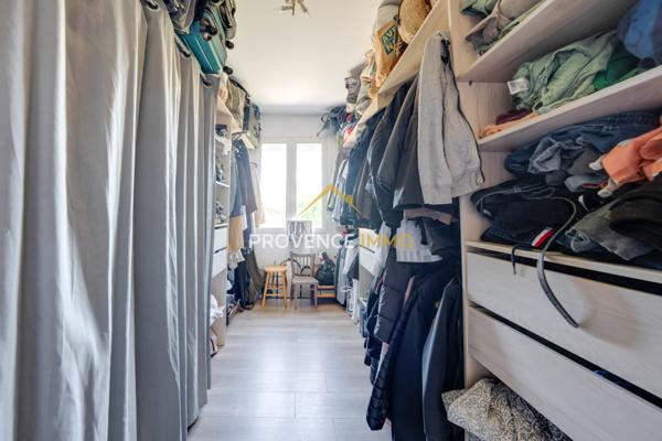 Peyrolles-en-Provence (13860) Maison T6 - 155 m² - Peyrolles-en-Provence