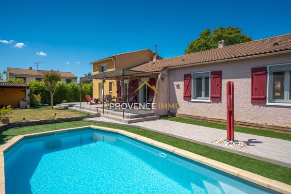 Peyrolles-en-Provence (13860) Maison T6 - 155 m² - Peyrolles-en-Provence